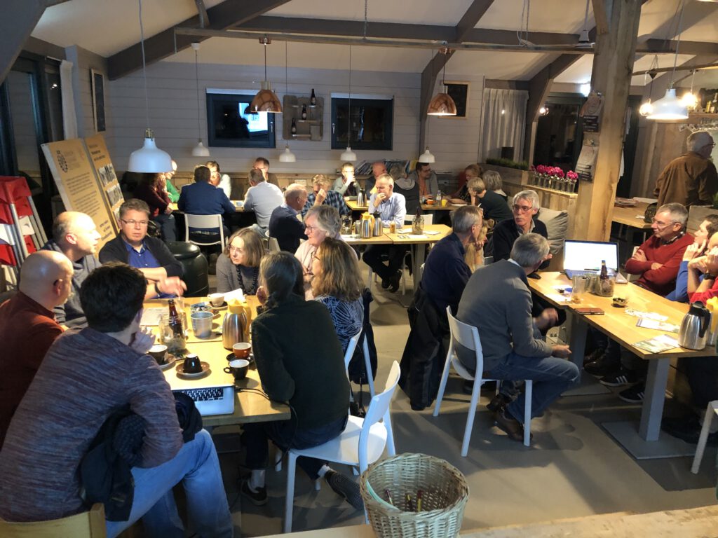 Het Wijkklimaatcafé in Rijkerswoerd was een groot succes